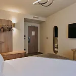 Hotell Keystone & 4*
